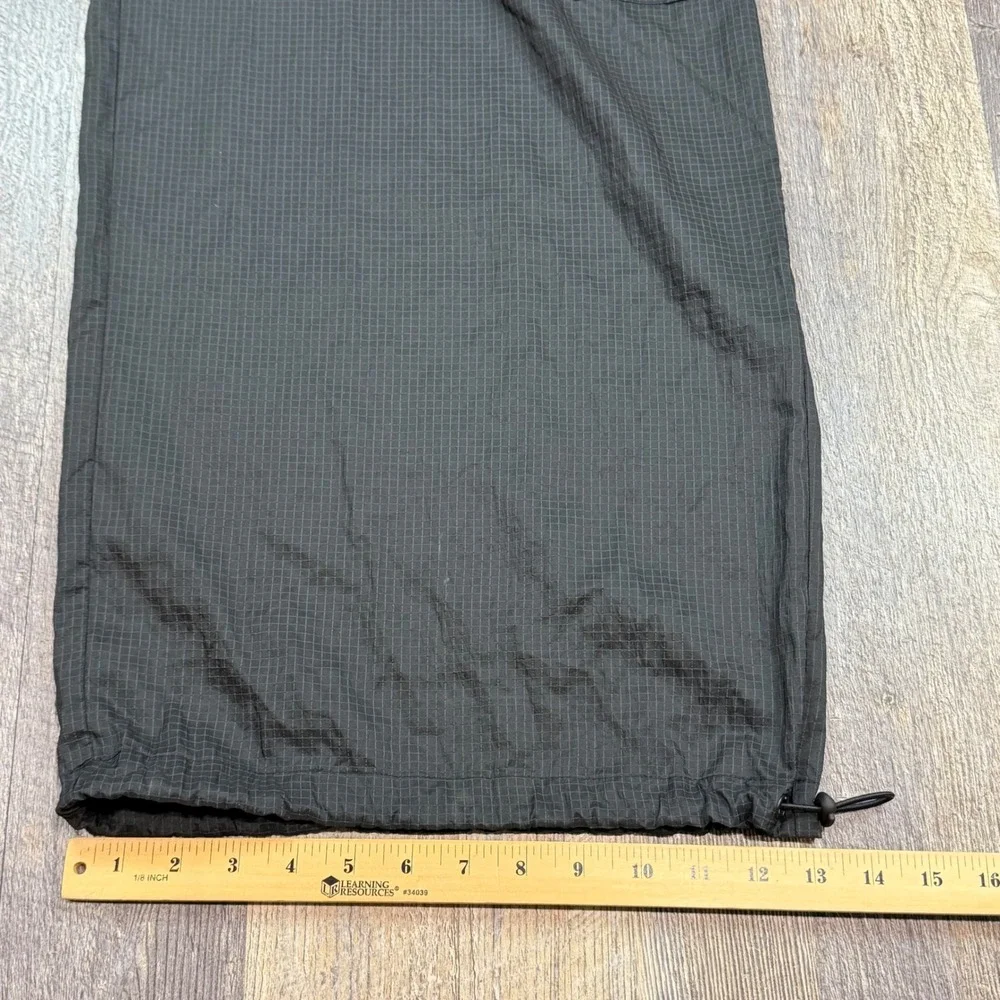 Alo Yoga Cargo Pants Womens L Black Baggy Ripstop Lightweight Bungee Dance Y2K